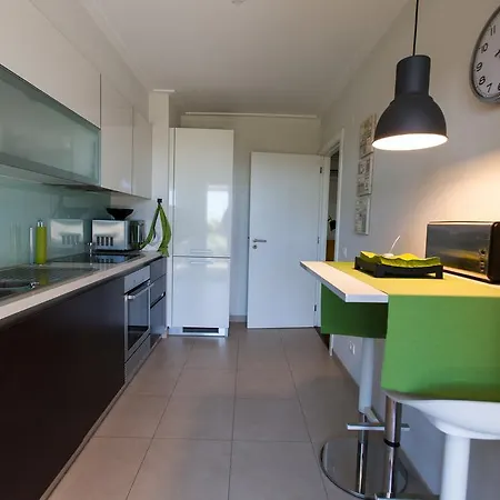 Apartment Charming With Terrace And Pool In
