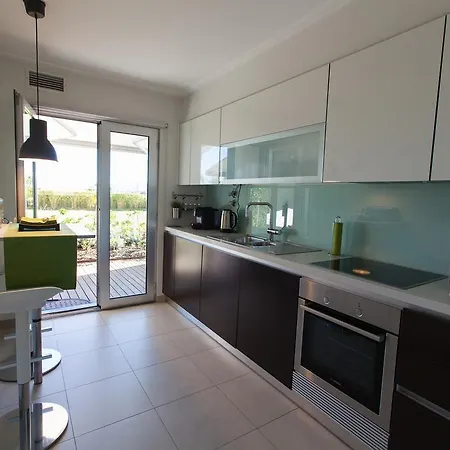 Apartment Charming With Terrace And Pool In
